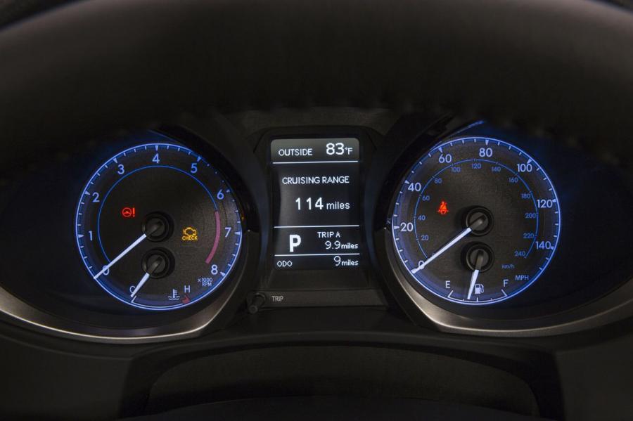  Toyota Corolla 2014 года  (фото 84 из 212)